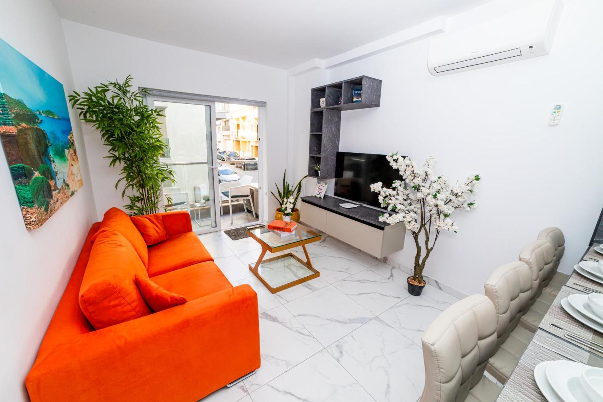 Sea Breeze, Spacious 2-Bedroom Lux Seaside Apartments Сент-Полс-Бей Экстерьер фото